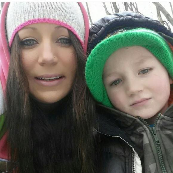 Meet your Posher, Jonette - Picture 1 of 1